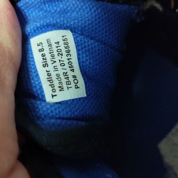 Gently used Vans off the wall shoes size 8.5 toddler boy - Picture 6 of 6